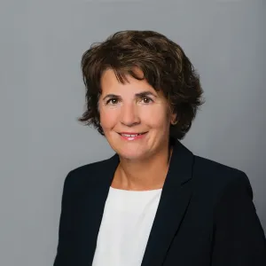 Joy Futrell headshot